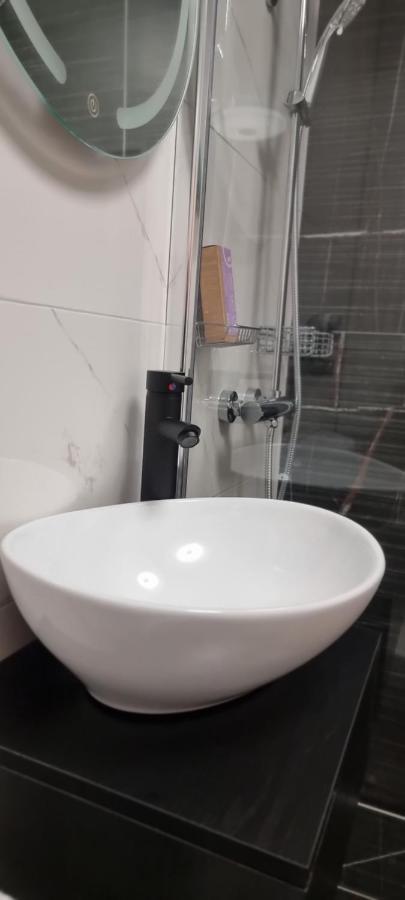 Studio-Apartment ' Andrei 1 ' - Neu In Neuburg An Der Donau Exteriér fotografie